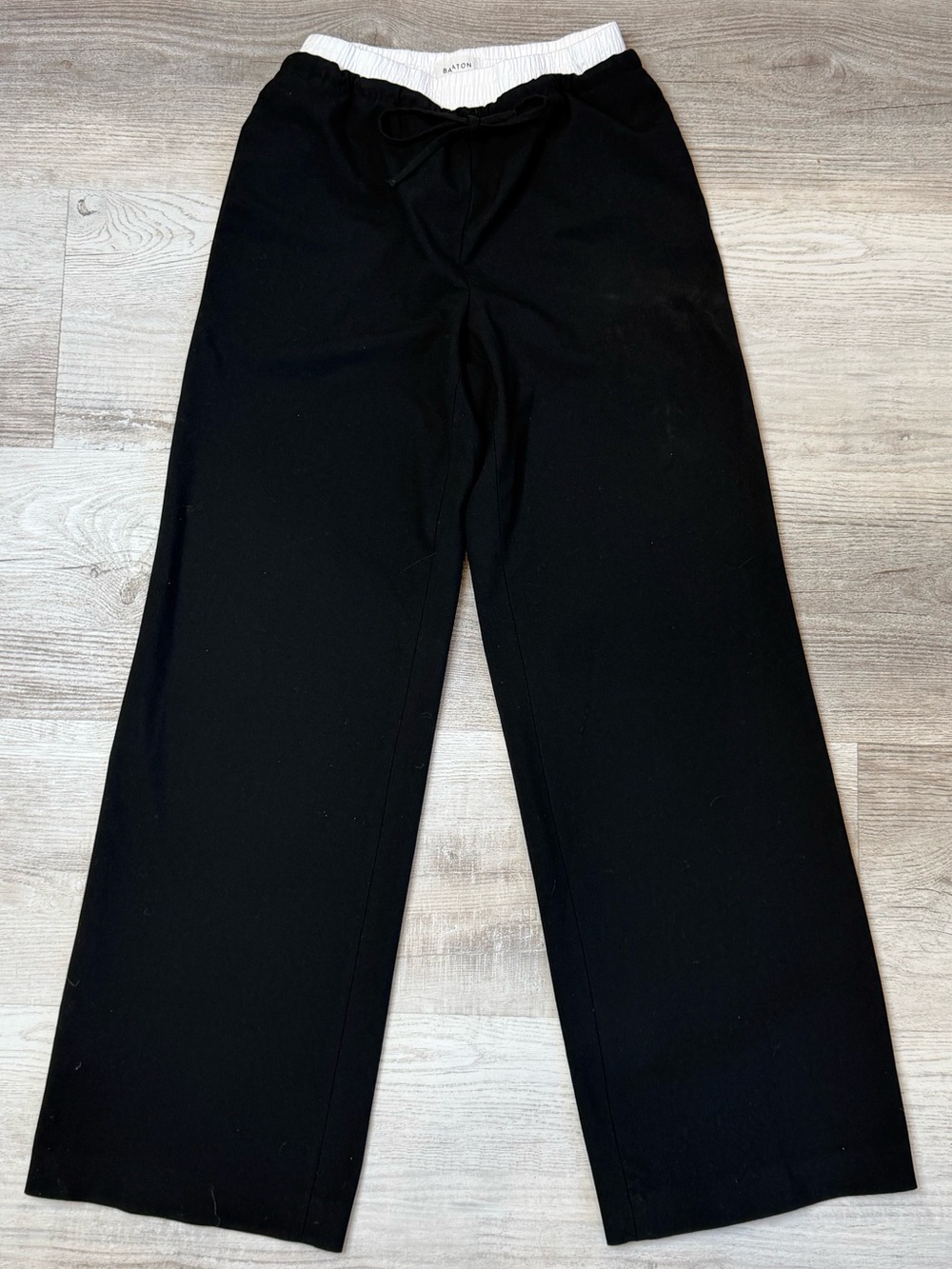 Aritzia Babaton Deakins Wide Leg Boxer Waistband Pants Black Women’s size XS